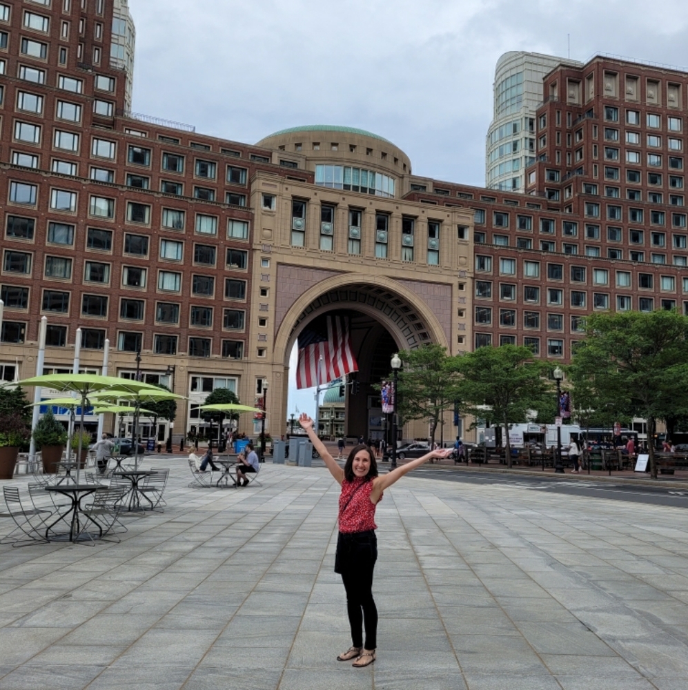 Meet your Posher, Ashley